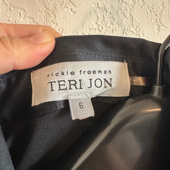 Teri Jon Elegant Black and Gold Women's Dress - Picture 3 of 8